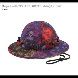 Supreme South2 West8 Jungle Hat S/M Camo SS21 DS
